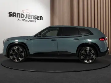 XM 4 4 xDrive 23  M Drivers B&W AHK Massage