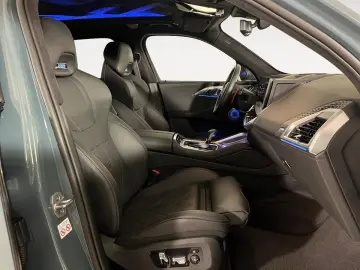 XM 4 4 xDrive 23  M Drivers B&W AHK Massage