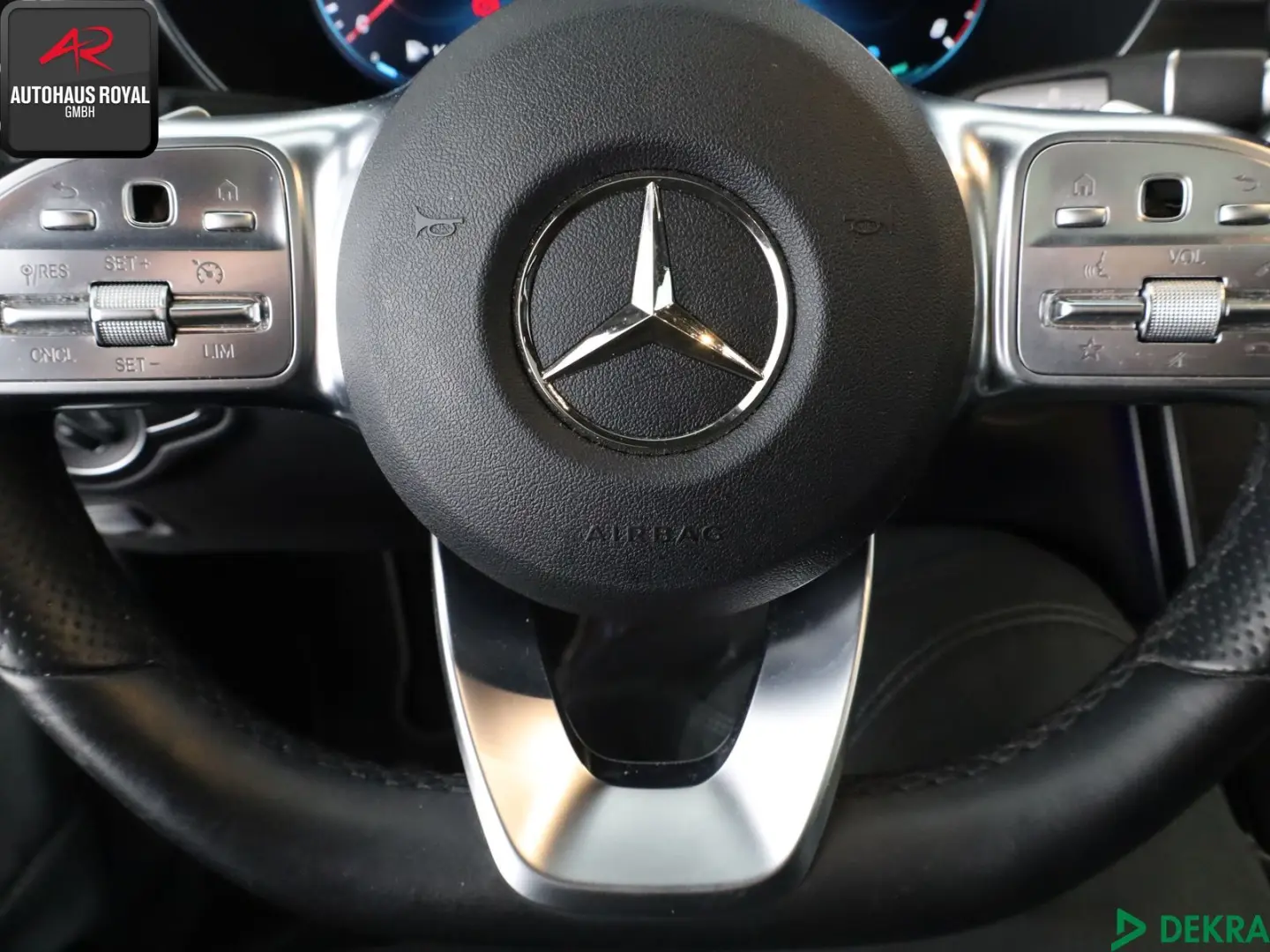 GLC 300 4M Coupe 3x AMG NIGHT WIDE KAMERA 20ZOLL