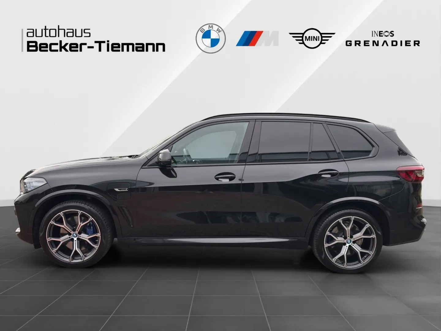 X5 xDrive45e M Sportpaket 2Achs Luftfederung   L