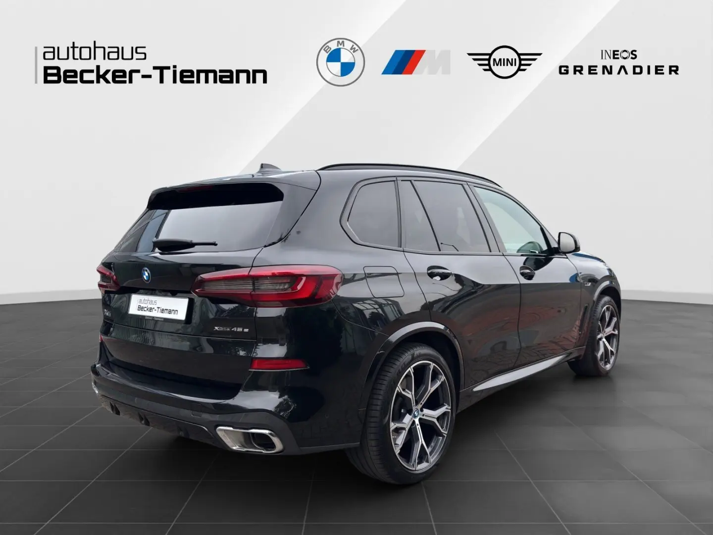 X5 xDrive45e M Sportpaket 2Achs Luftfederung   L