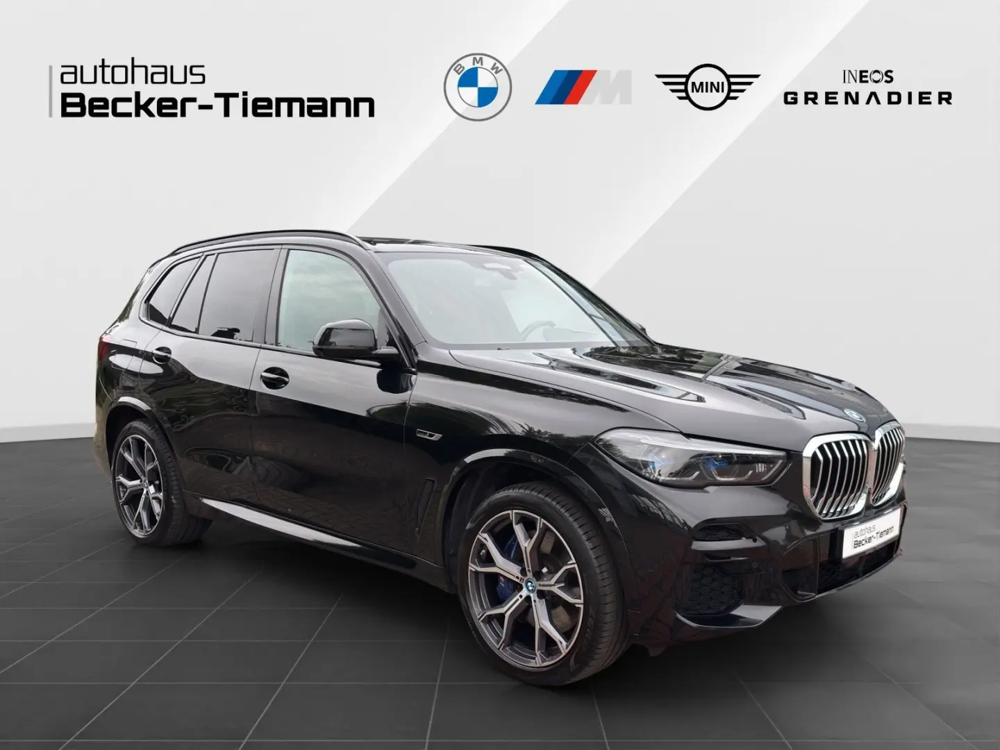 X5 xDrive45e M Sportpaket 2Achs Luftfederung   L