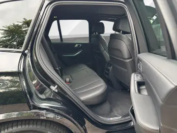 X5 xDrive45e M Sportpaket 2Achs Luftfederung   L