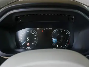 VOLVO XC60 D4 INSCRIPTION AWD