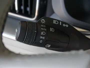 VOLVO XC60 D4 INSCRIPTION AWD