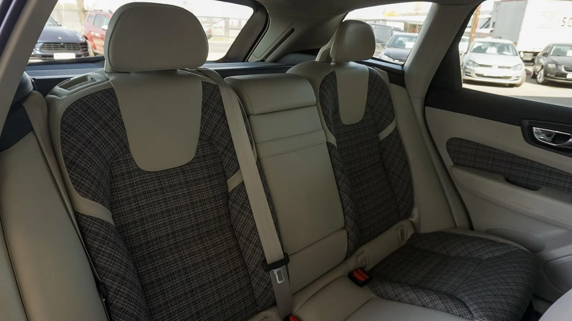 VOLVO XC60 D4 INSCRIPTION AWD