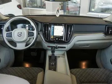 VOLVO XC60 D4 INSCRIPTION AWD