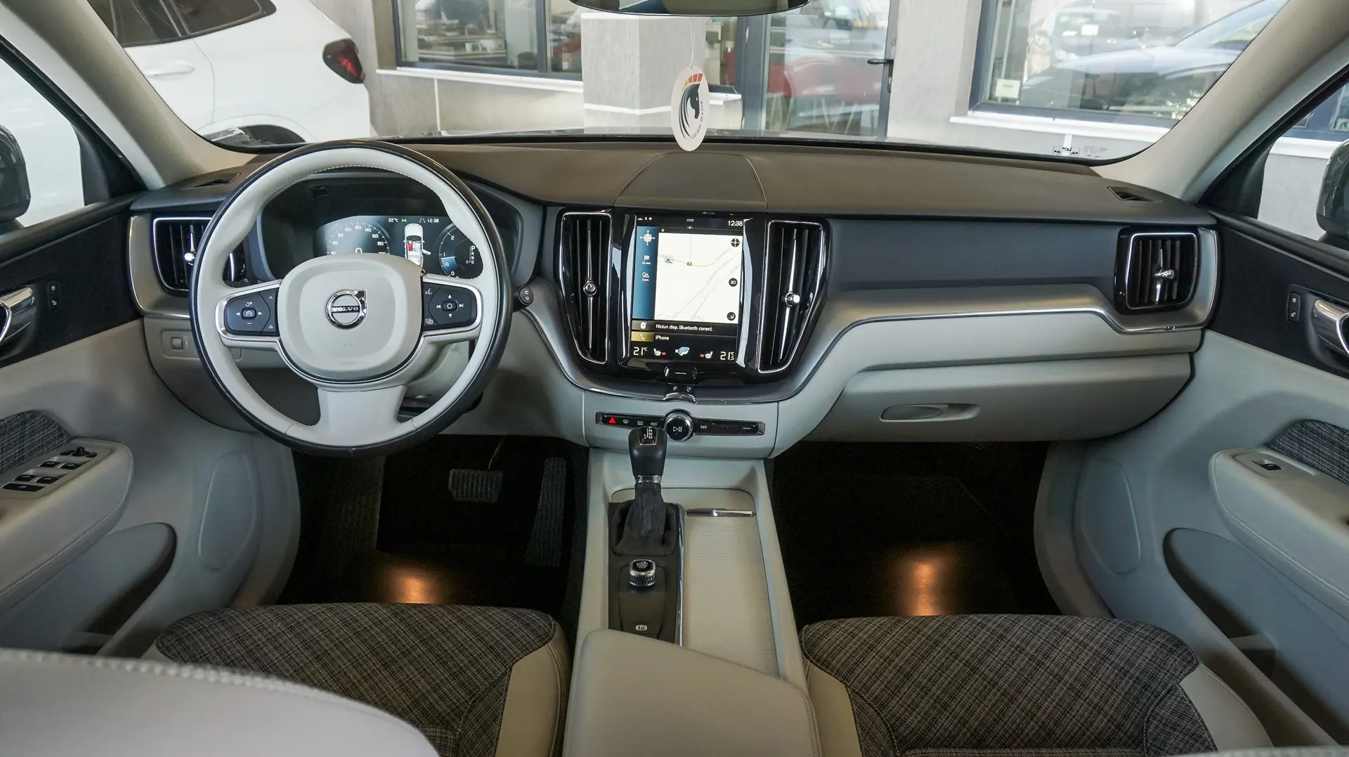 VOLVO XC60 D4 INSCRIPTION AWD