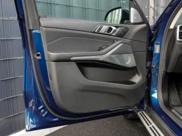 X5 xDrive 40 d xLine AHK PANO LED B&W SOUND 1.HD