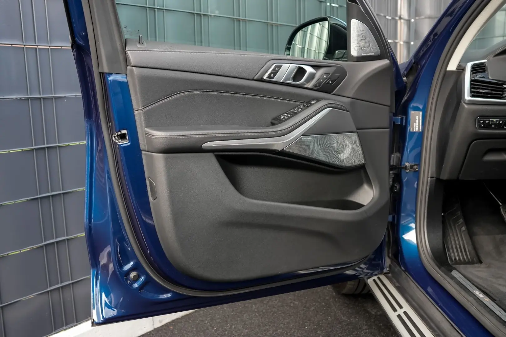 X5 xDrive 40 d xLine AHK PANO LED B&W SOUND 1.HD