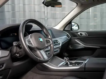 X5 xDrive 40 d xLine AHK PANO LED B&W SOUND 1.HD