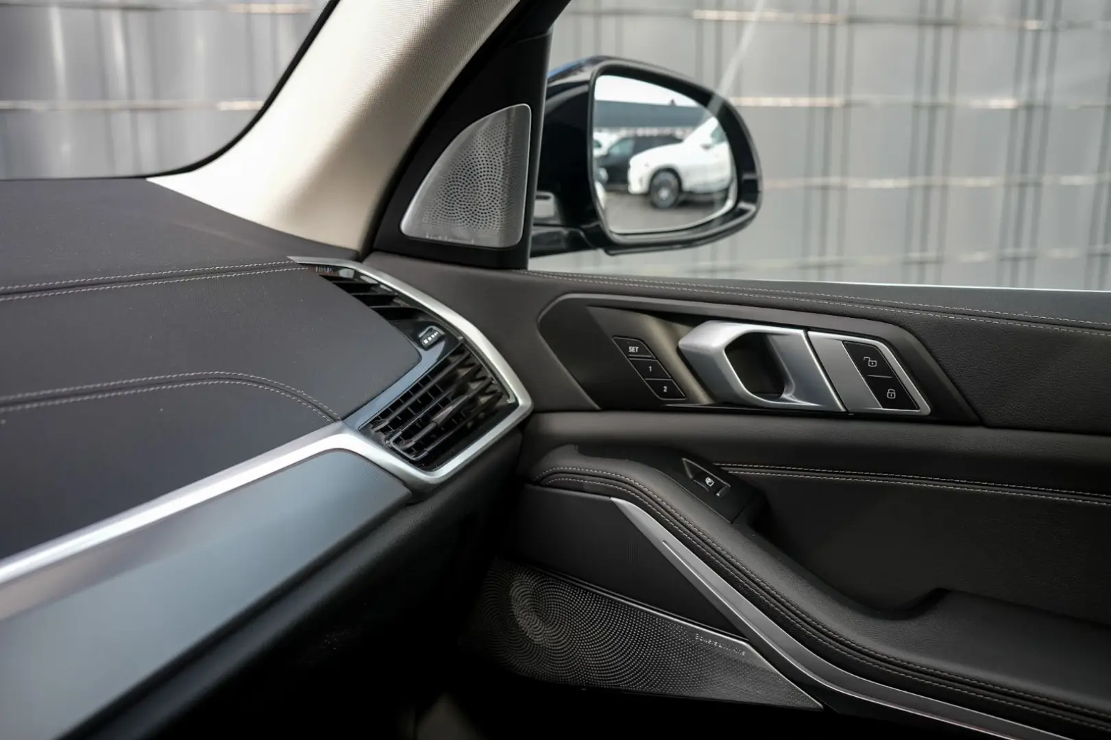 X5 xDrive 40 d xLine AHK PANO LED B&W SOUND 1.HD