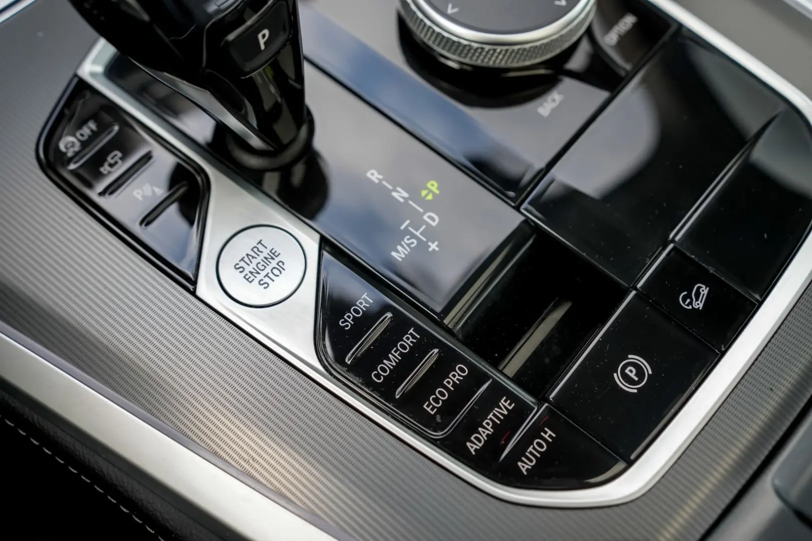 X5 xDrive 40 d xLine AHK PANO LED B&W SOUND 1.HD