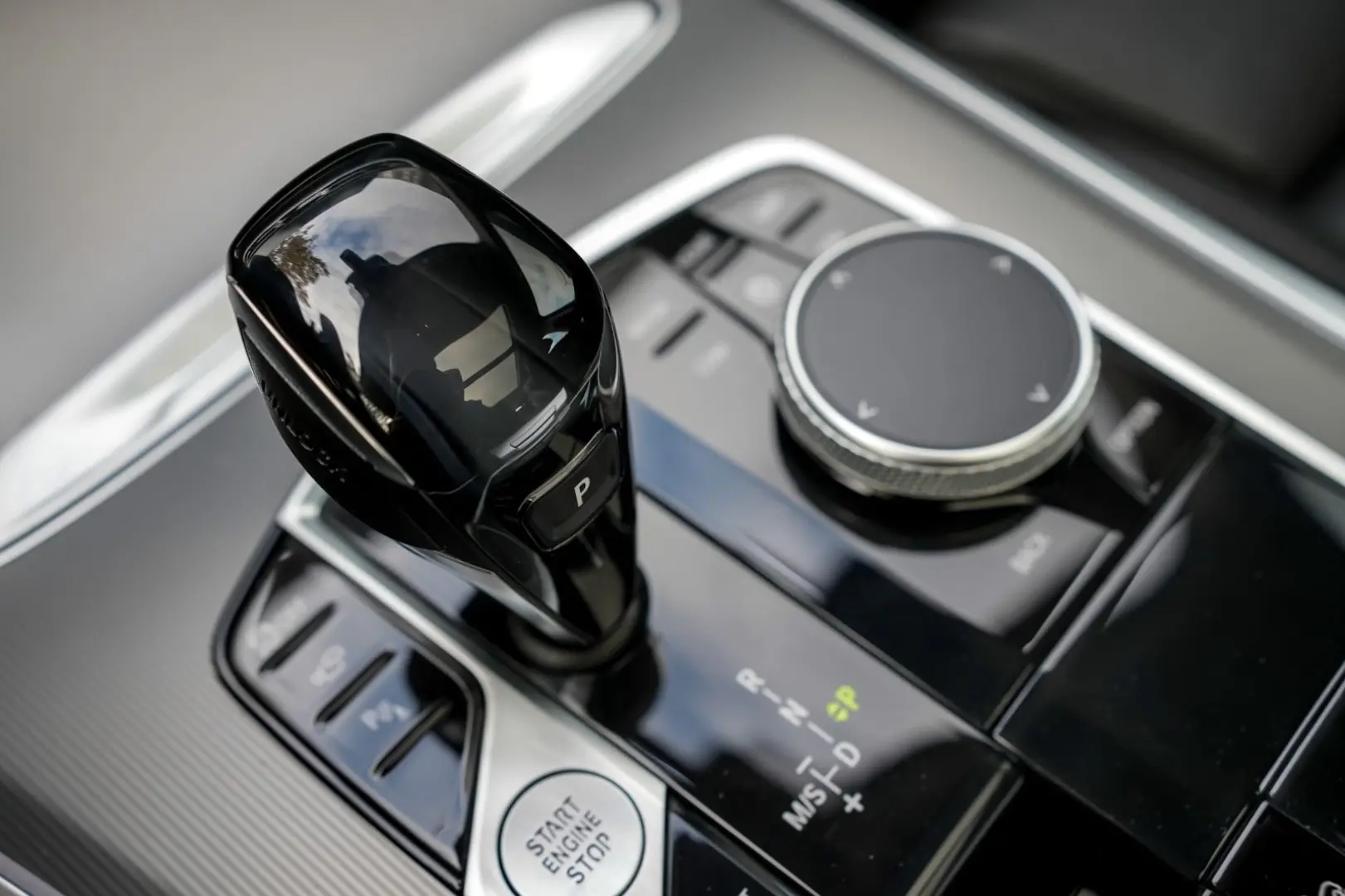 X5 xDrive 40 d xLine AHK PANO LED B&W SOUND 1.HD