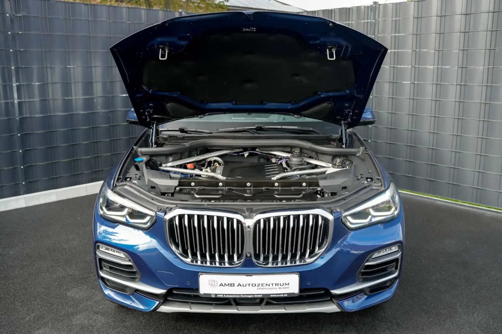 X5 xDrive 40 d xLine AHK PANO LED B&W SOUND 1.HD