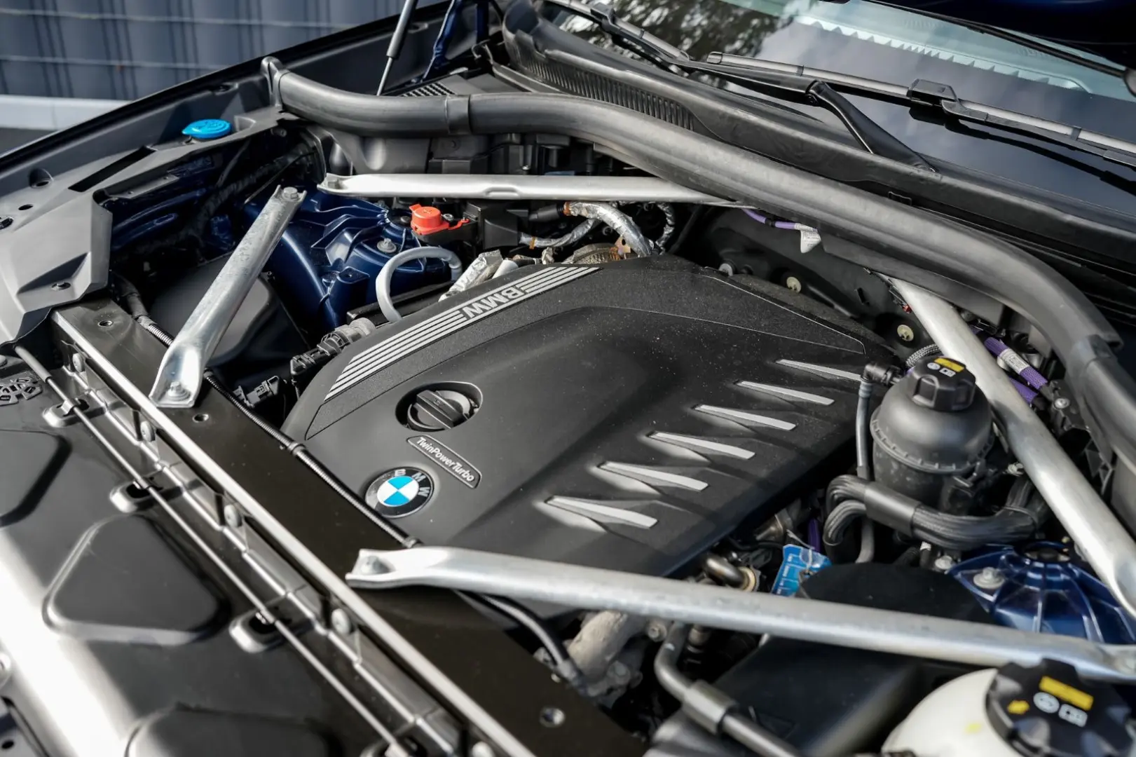 X5 xDrive 40 d xLine AHK PANO LED B&W SOUND 1.HD