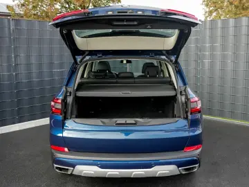 X5 xDrive 40 d xLine AHK PANO LED B&W SOUND 1.HD