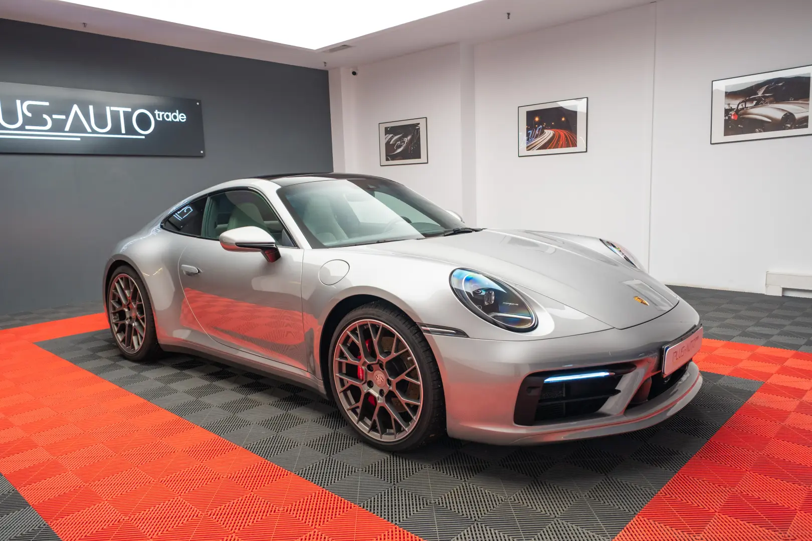 Porsche 911 Carrera 4S Lift