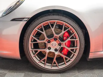 Porsche 911 Carrera 4S Lift