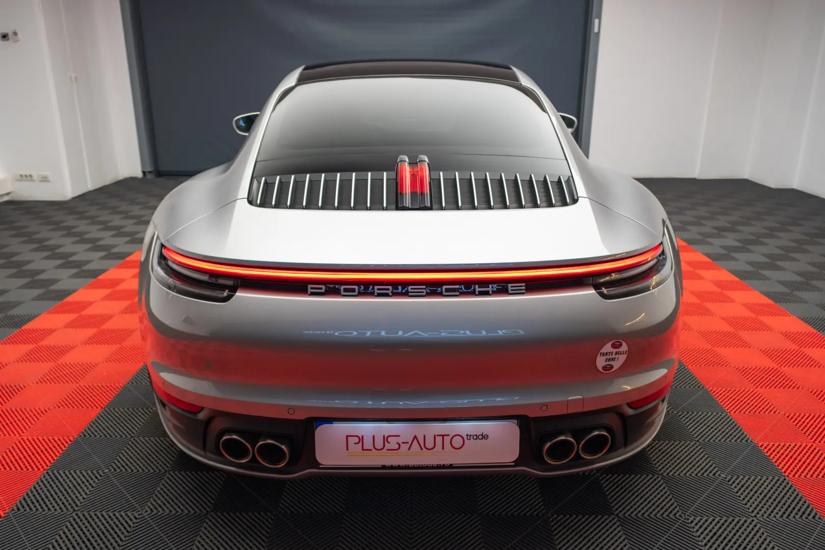 Porsche 911 Carrera 4S Lift