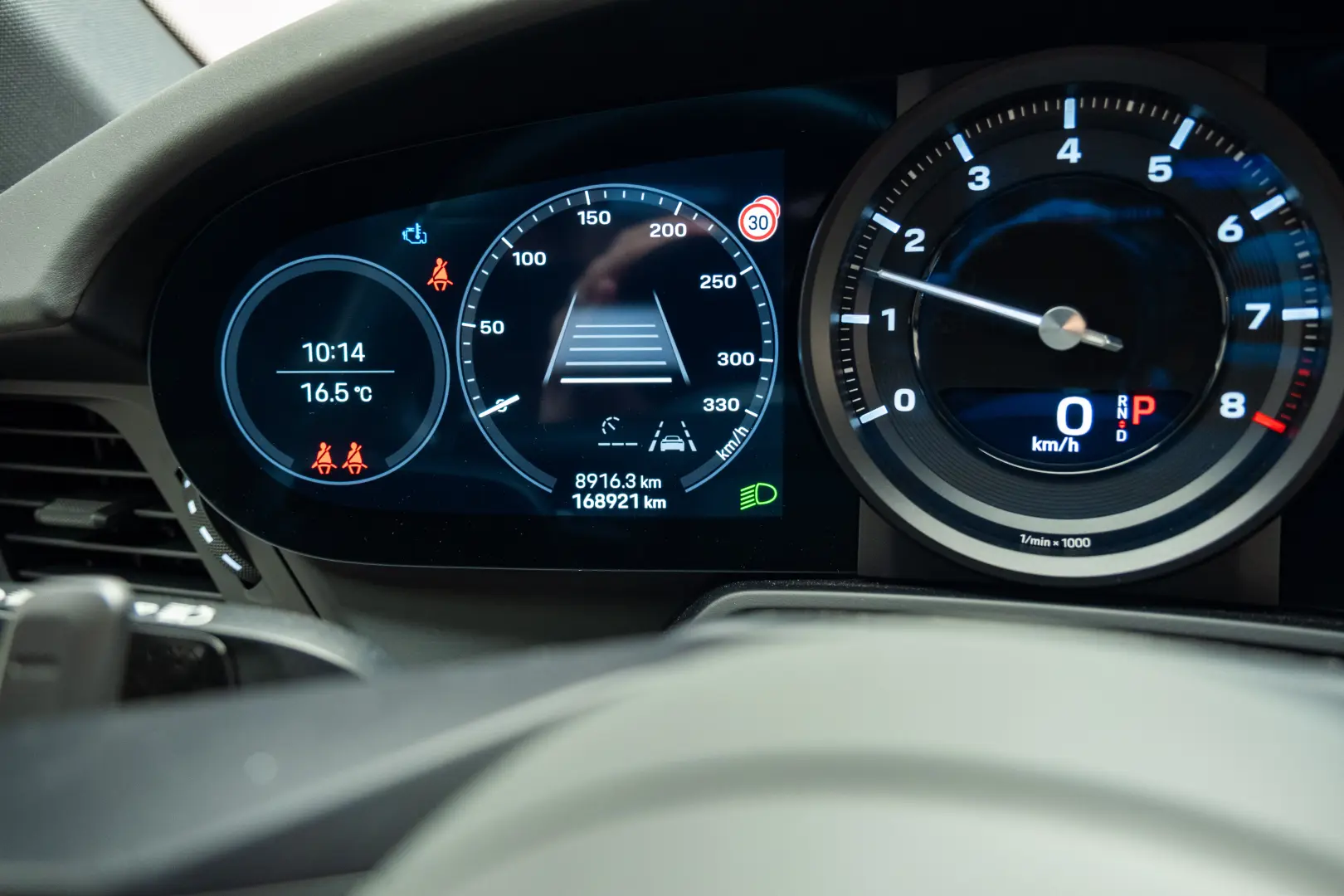 Porsche 911 Carrera 4S Lift