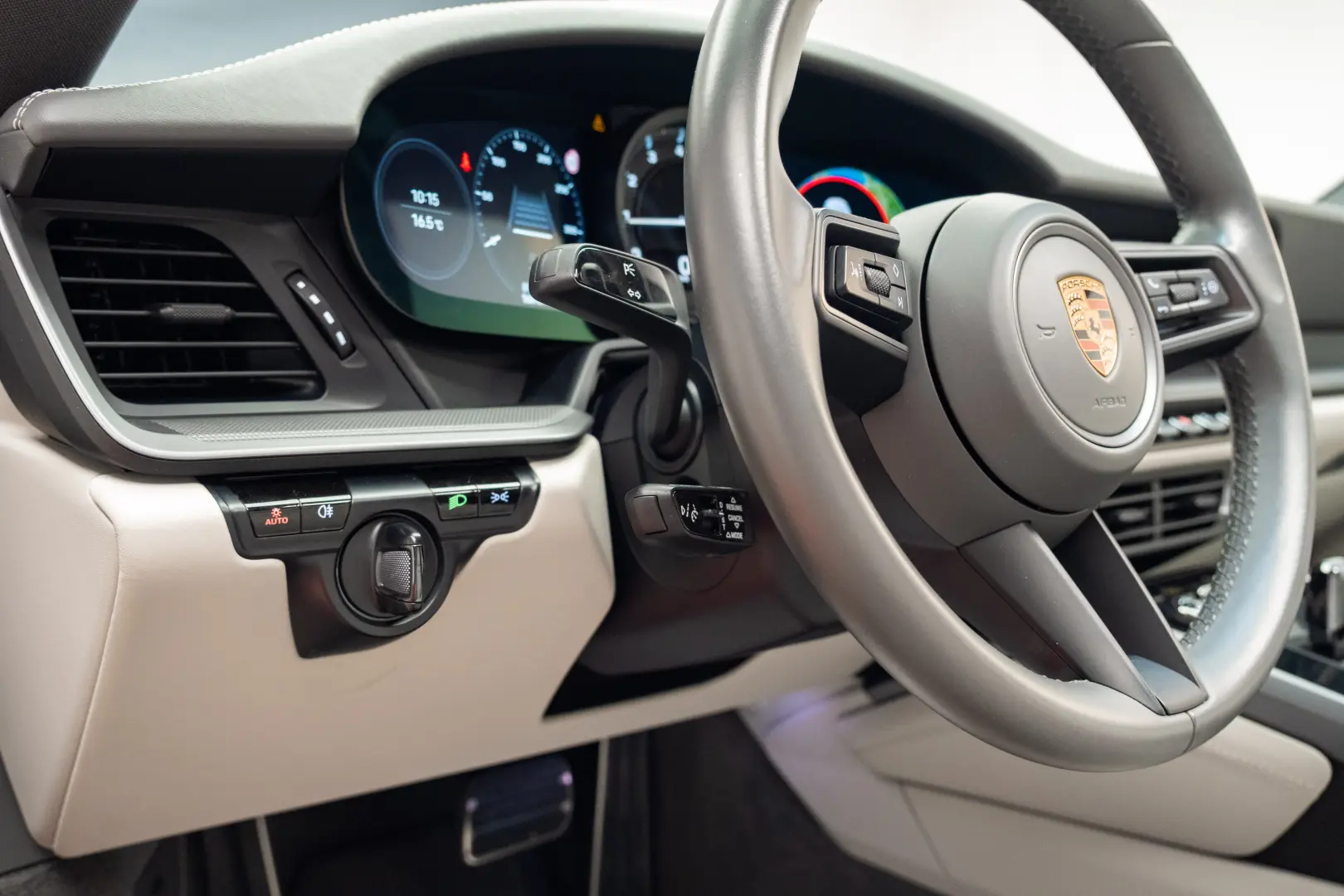 Porsche 911 Carrera 4S Lift