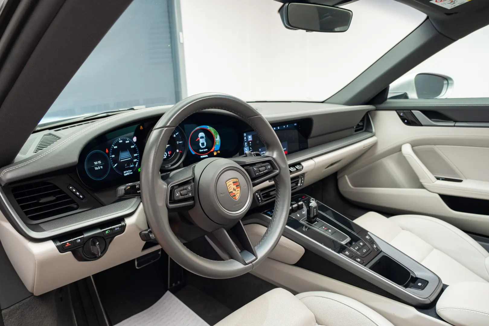 Porsche 911 Carrera 4S Lift