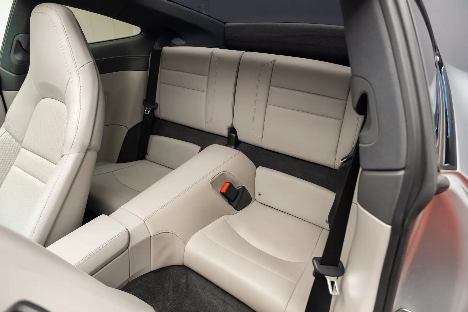 Porsche 911 Carrera 4S Lift