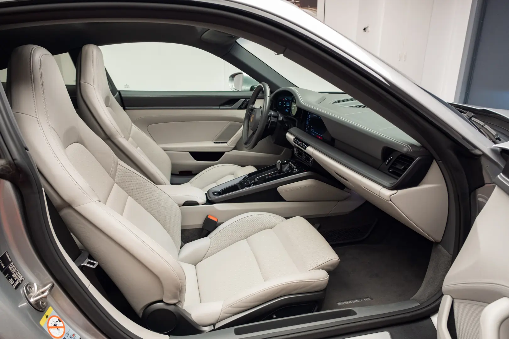 Porsche 911 Carrera 4S Lift