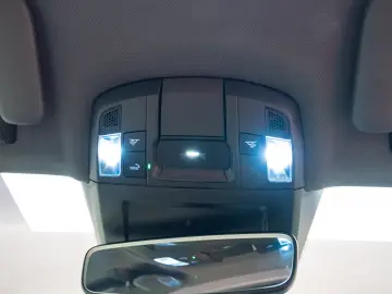 Porsche 911 Carrera 4S Lift