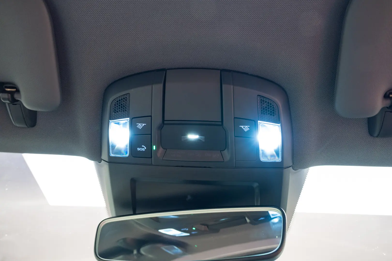 Porsche 911 Carrera 4S Lift