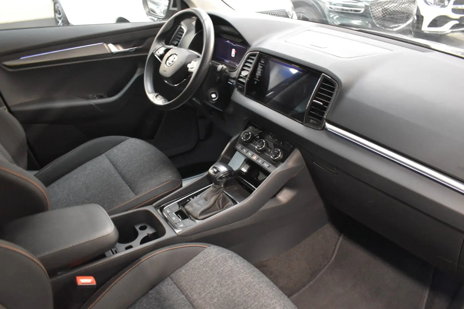 Karoq 1.5 TSI Clever KAMERA LED NAVI SHZ VIRTUAL