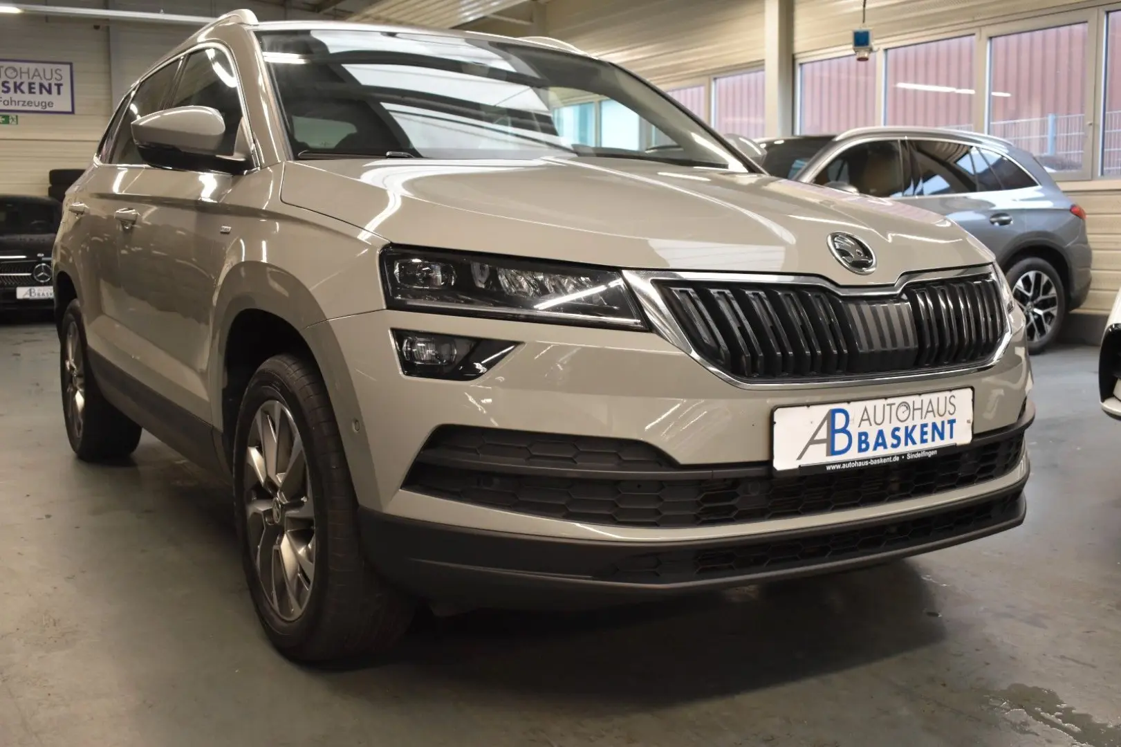 Karoq 1.5 TSI Clever KAMERA LED NAVI SHZ VIRTUAL