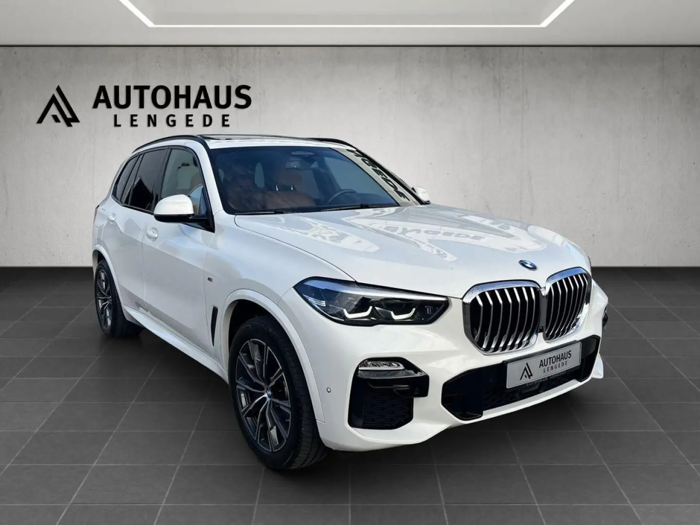 X5 xDrive 40d M-SPORTPAKET PANO AHK STANDHEIZUNG