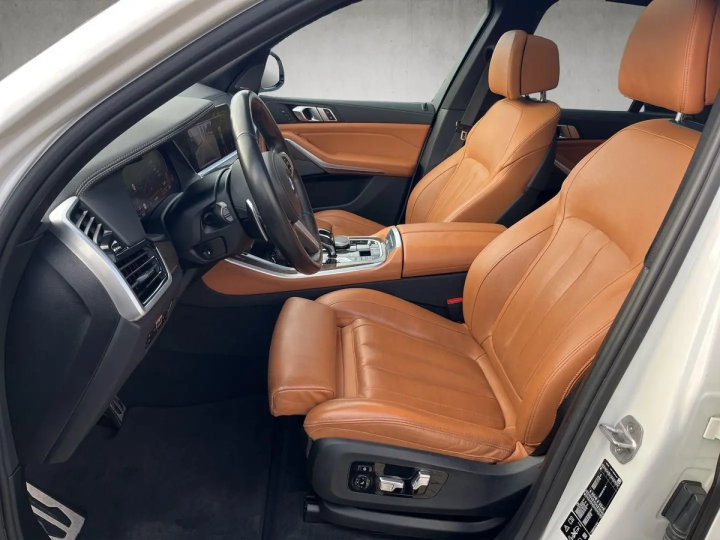 X5 xDrive 40d M-SPORTPAKET PANO AHK STANDHEIZUNG