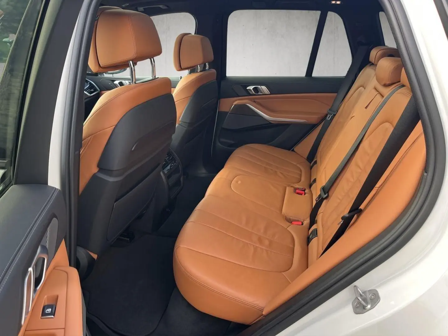 X5 xDrive 40d M-SPORTPAKET PANO AHK STANDHEIZUNG