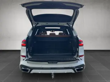 X5 xDrive 40d M-SPORTPAKET PANO AHK STANDHEIZUNG