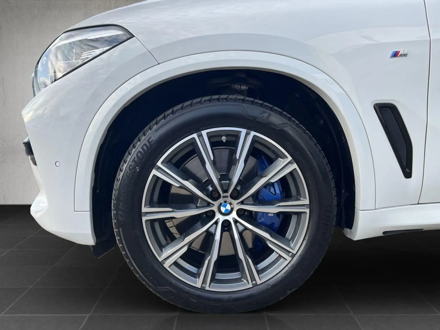 X5 xDrive 40d M-SPORTPAKET PANO AHK STANDHEIZUNG