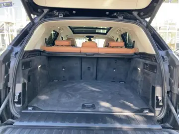 X5 xDr 40d StandHZG Pano AHK Luftfed. Navi Leder