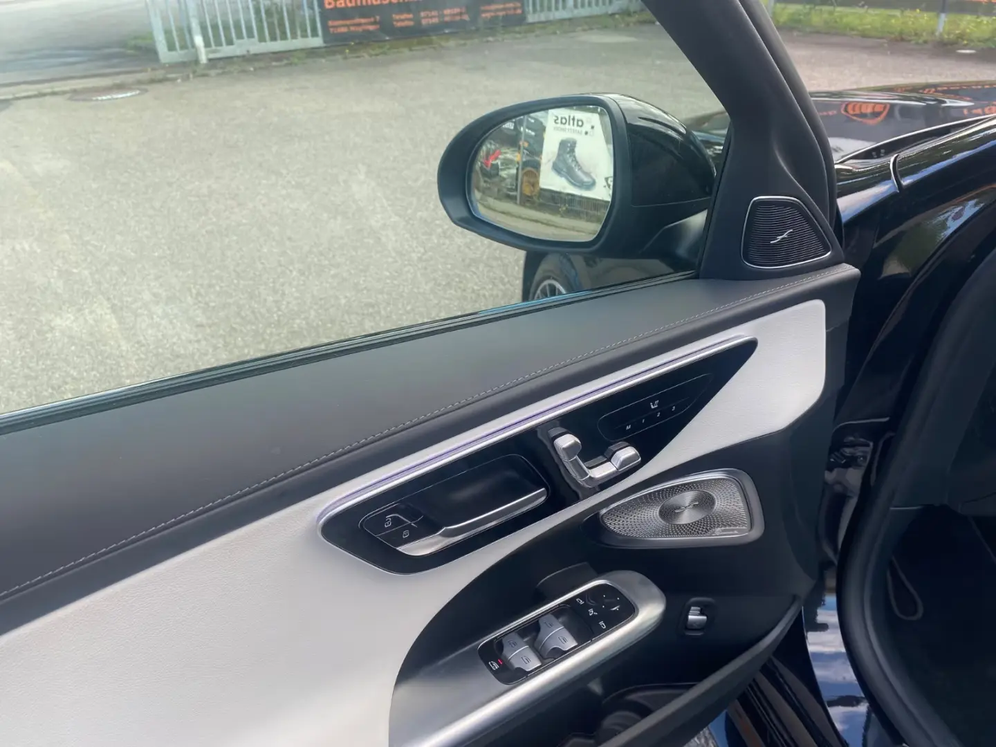 Mercedes-Benz C 180 Linie AMG  360    Memorie