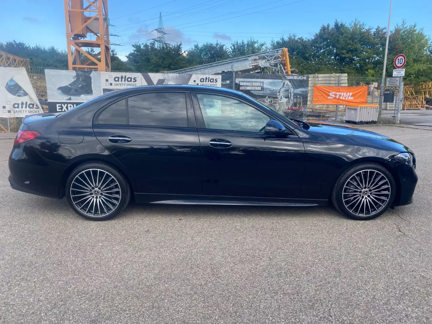 Mercedes-Benz C 180 Linie AMG  360    Memorie