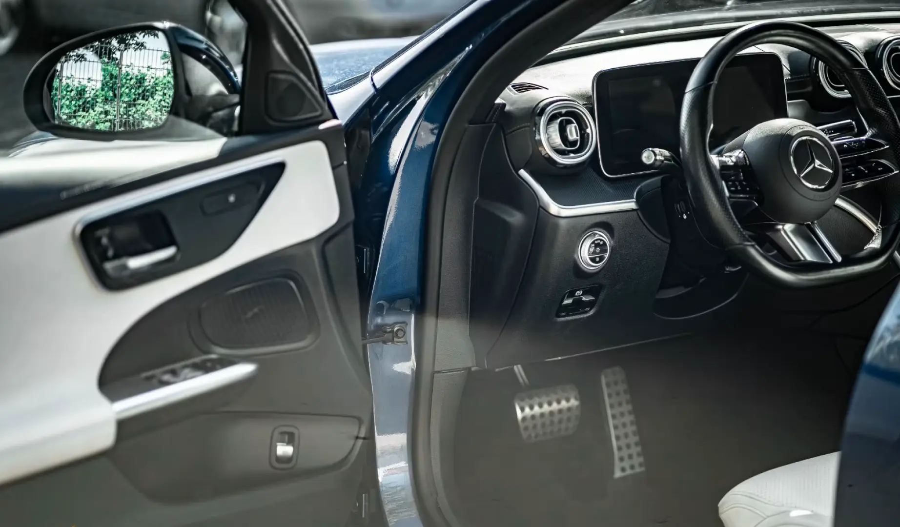 Mercedes-Benz C 200 Lim. 4Matic AMG LED LEDER