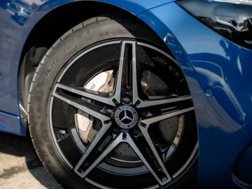 Mercedes-Benz C 200 Lim. 4Matic AMG LED LEDER