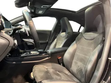 CLA 250 e Coupe AMG  MBUX Wide Navi Pano S-Sitz