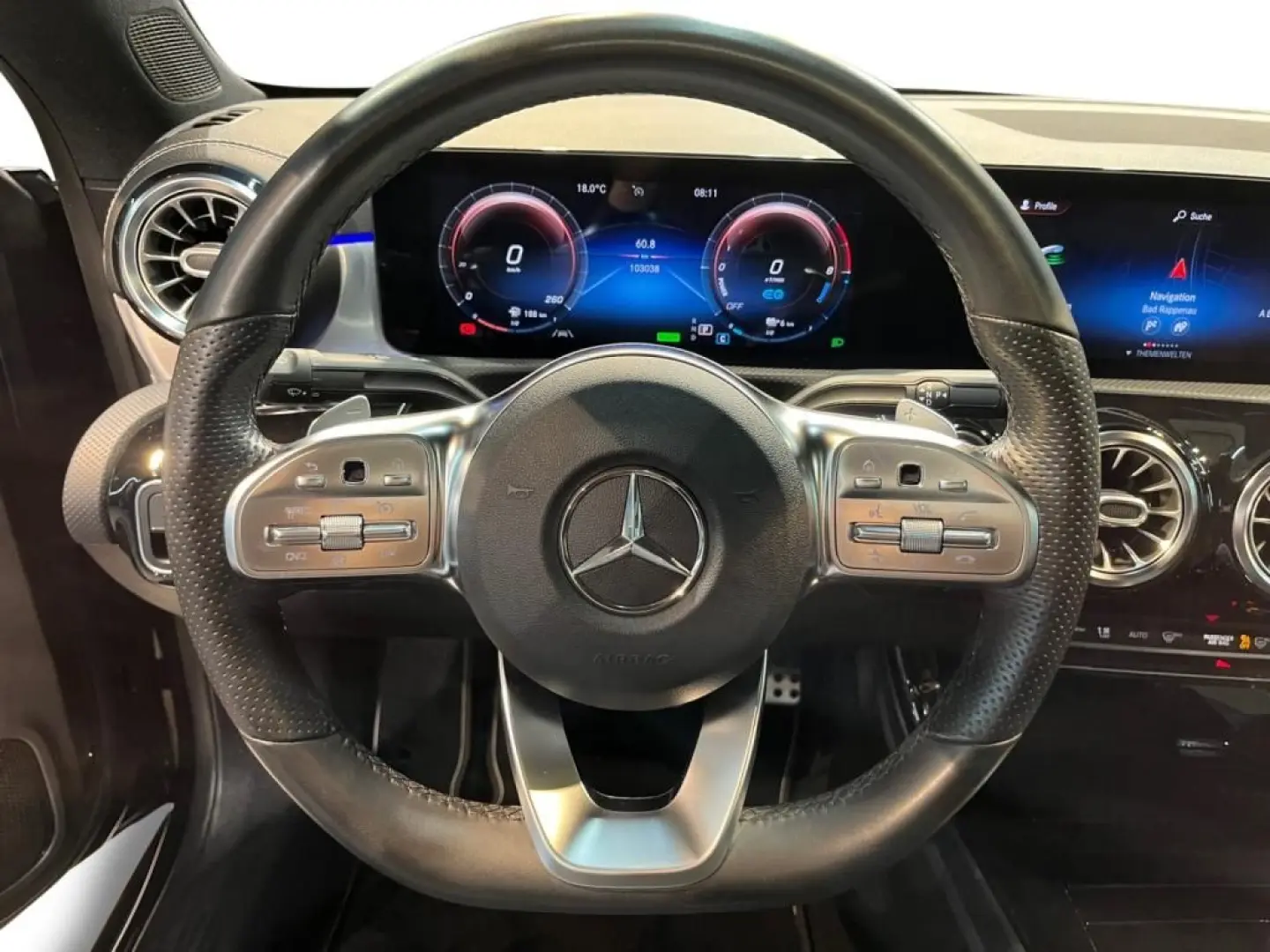 CLA 250 e Coupe AMG  MBUX Wide Navi Pano S-Sitz