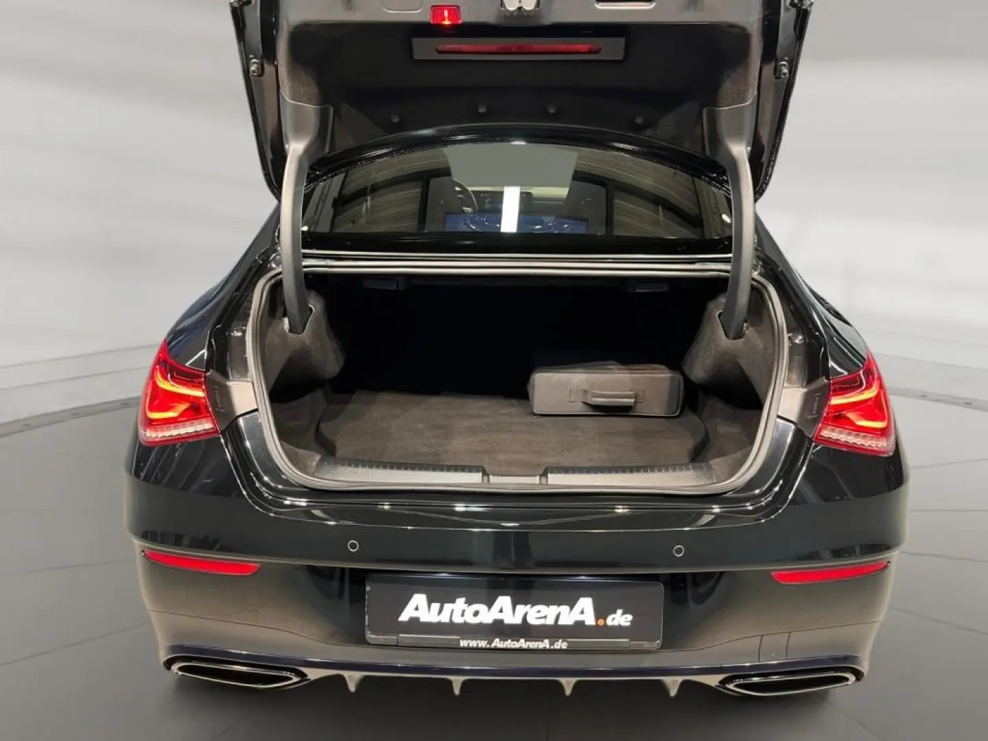 CLA 250 e Coupe AMG  MBUX Wide Navi Pano S-Sitz