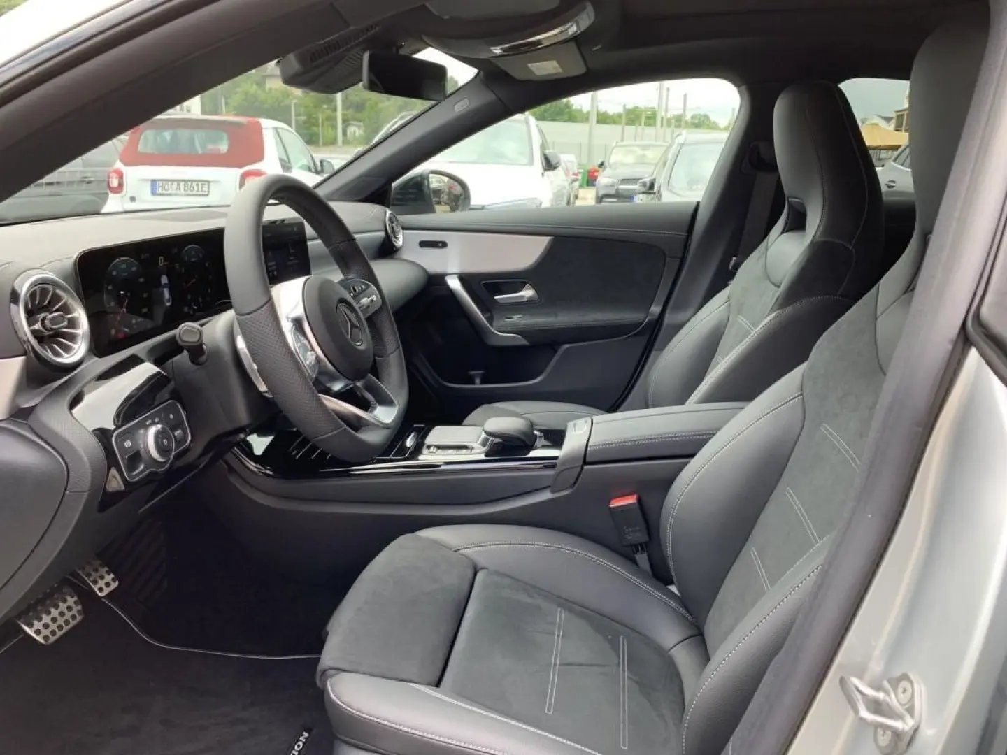 CLA 180 Pano SpurW S-Sitz Night Kam. ParkAss LM