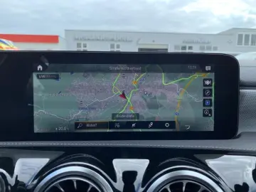 CLA 180 Pano SpurW S-Sitz Night Kam. ParkAss LM