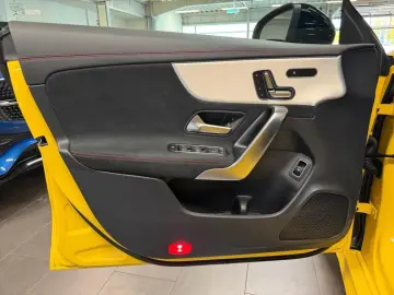 CLA 220 d AMG PANO NIGHT MBEAM AMBIENTE KAMERA