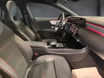 CLA 220 d AMG PANO NIGHT MBEAM AMBIENTE KAMERA